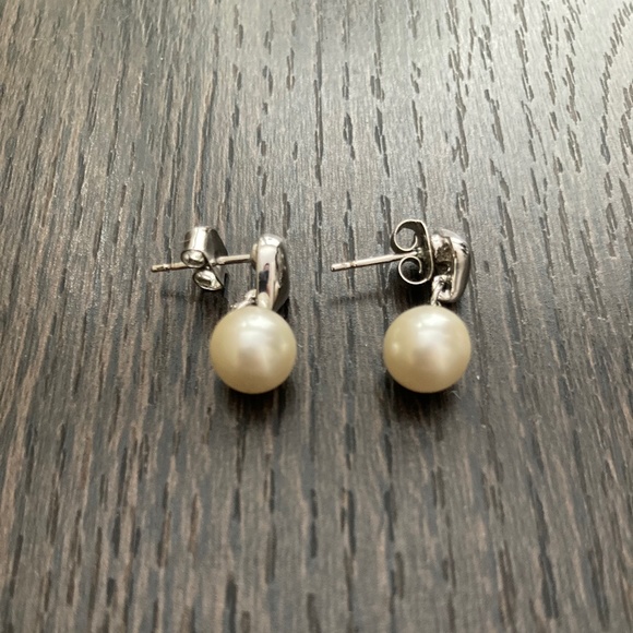 Beautiful Glass pearl earrings - Picture 4 of 4